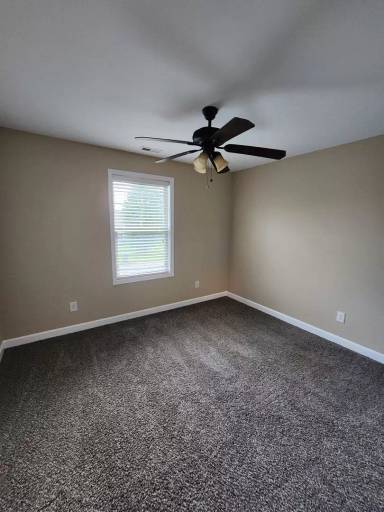Main picture of 249 Exeter Dr