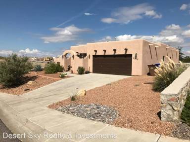 Main picture of 3008 Escenico Ct