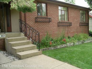 Main picture of 951 9th St