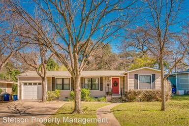 Main picture of 2614 W 49th St