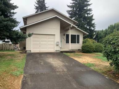 Main picture of 2214 Ironwood St