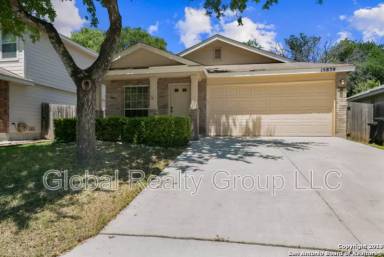 Main picture of 15839 Manes Grv
