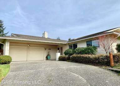 Main picture of 4220 134th Ave SE