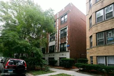 Main picture of 837 W Wolfram Apartments