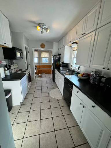 Main picture of 1502 Bixby Ave NE