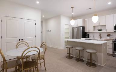 Main picture of 1810 Sils Ave