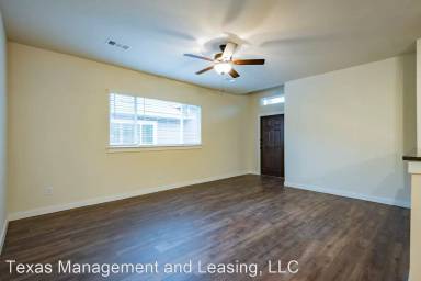 Main picture of 600 Wheatfield Dr