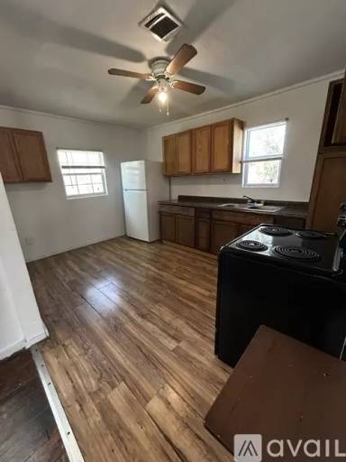 Main picture of 1405 Ward St