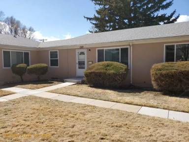 Main picture of 1327 E Buena Ventura St