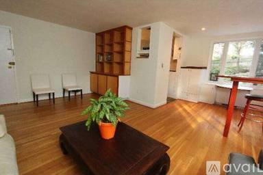 Main picture of 2400 41st St NW