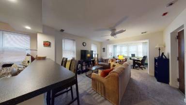 Main picture of Walnut Court Apartments