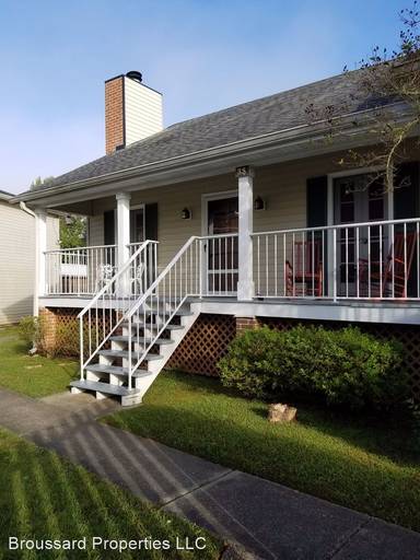 Main picture of 100 Teal Ln