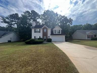 Main picture of 70 Princeton Way