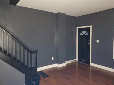 Main picture of 2644 W Seltzer St