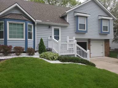 Main picture of 14808 S Saddletree Ln