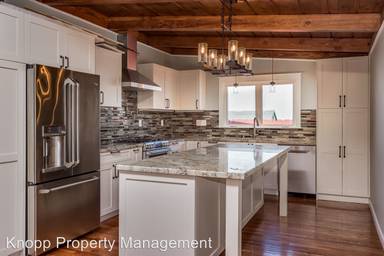 Main picture of 1055 Laguna Dr