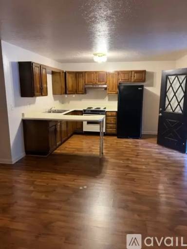 Main picture of 131 Lancelot Ct