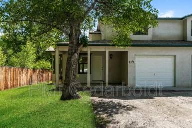 Main picture of 117 N Sangre de Cristo Ave