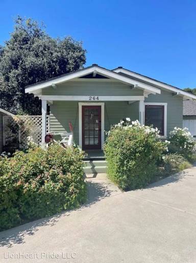 Main picture of 268 N Grand St