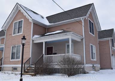 Main picture of 502 W 2nd Ave