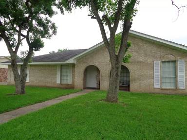 Main picture of 1801 Acacia Cir
