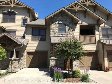 Main picture of 6008 St Moritz Dr