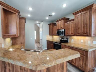 Main picture of 1030 Harvest St