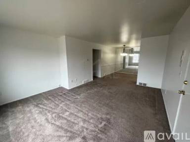 Main picture of 25665 Lahser Rd