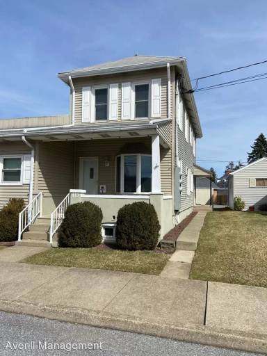 Main picture of 415 N 5th St