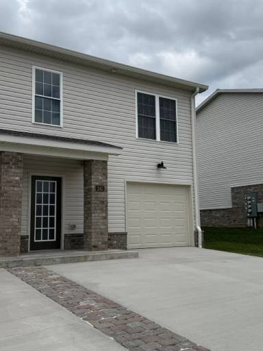 Main picture of 241 Pinehurst Way