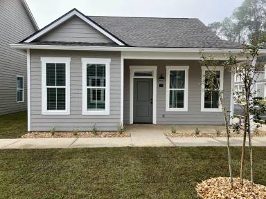 Main picture of 102 Stone Ridge Dr