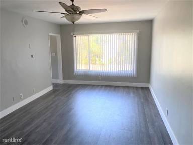 Main picture of 2115 Placentia Ave