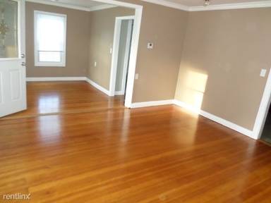Main picture of 1734 North Blvd