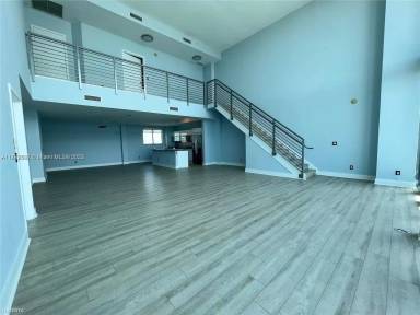 Main picture of Marina Blue