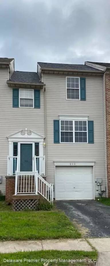 Main picture of 212 Bellwether Ct
