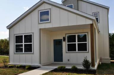 Main picture of 2035 S Florida Way