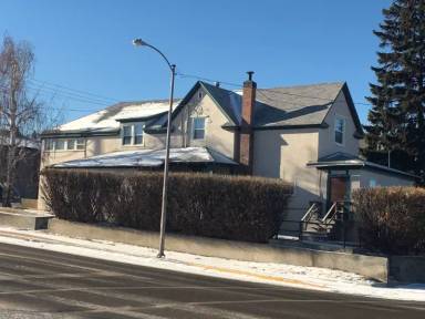 Main picture of 1125 E Broadway St