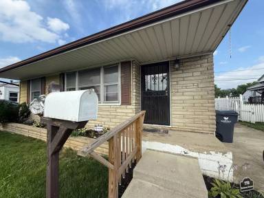 Main picture of 778 Erickson Ave