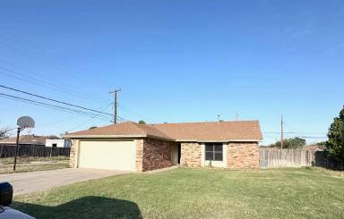 Main picture of 501 S Bentwood Dr
