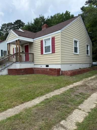 Main picture of 113 Mullins Ave