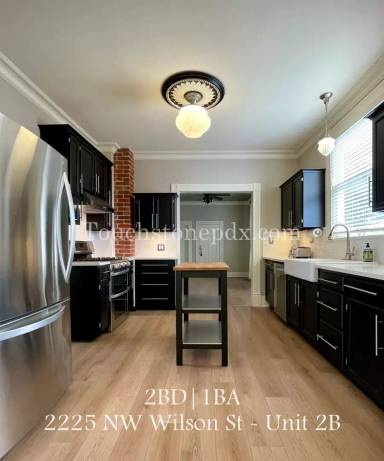Main picture of 2225 NW Wilson St