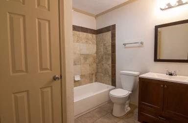 Main picture of 1826 Fox Run Dr
