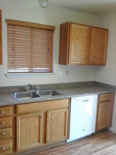 Main picture of 1010 McDonald Ct