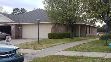 Main picture of 1719 Wilder Ln