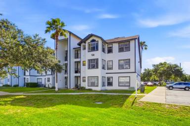 Main picture of 2201 Key West Court