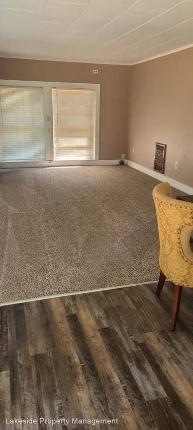 Main picture of 845 N 16 A And