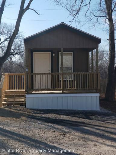 Main picture of Live Oaks Community