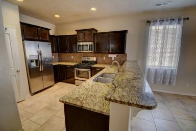 Main picture of 1039 Jacobs Dr NE