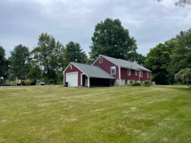Main picture of 533 Somers Rd