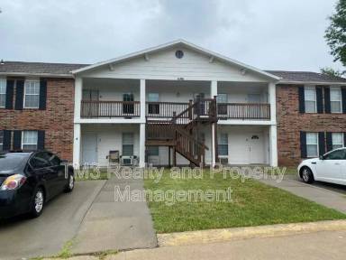 Main picture of 1606 E Kansas City Rd
